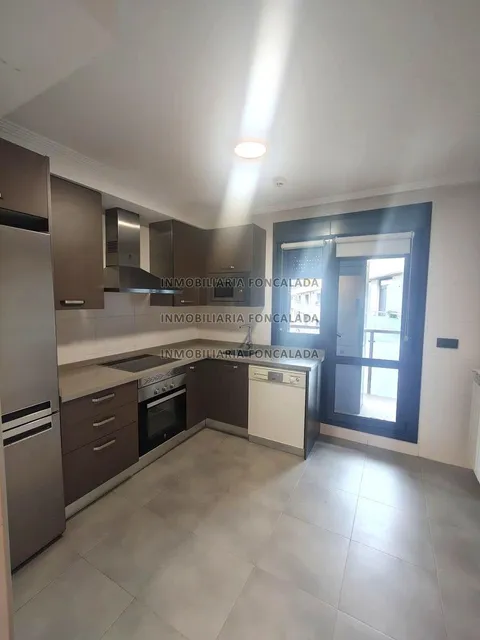 Pis de 76 m² a Oviedo