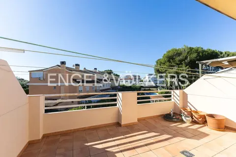 Pis de 211 m² a Godella