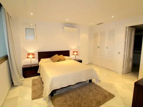 Wohnung 450 m² in Marbella