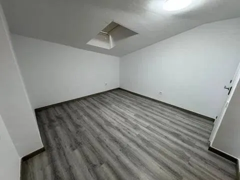 Wohnung 143 m² in Rocafort