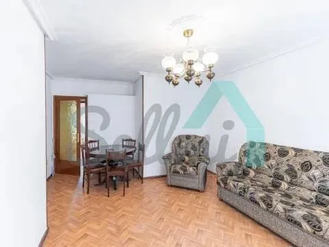 Pis de 55 m² a Mieres (2/32)