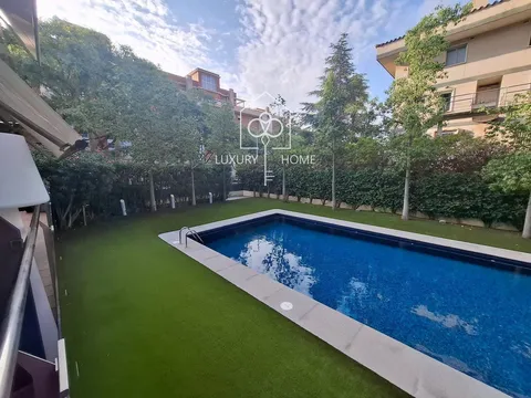 Appartamento 195 m² a Castelldefels