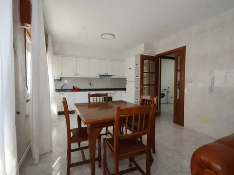 Flat 110 m² in Carballo