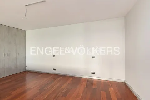 Wohnung 155 m² in Madrid