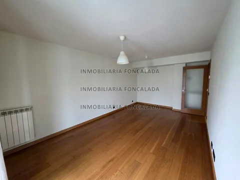 Pis de 76 m² a Oviedo