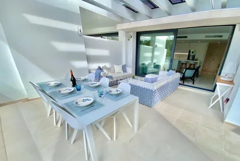 Pis de 100 m² a Estepona