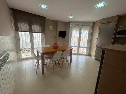 Wohnung 89 m² in Olite / Erriberri (4/12)