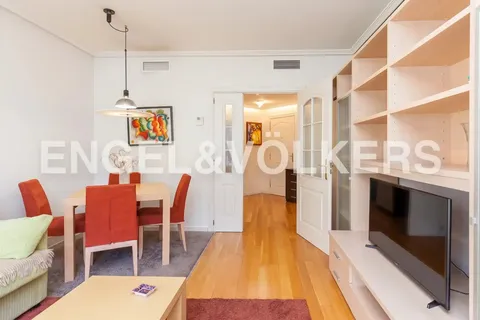 Apartamento 122 m² em Madrid (2/29)