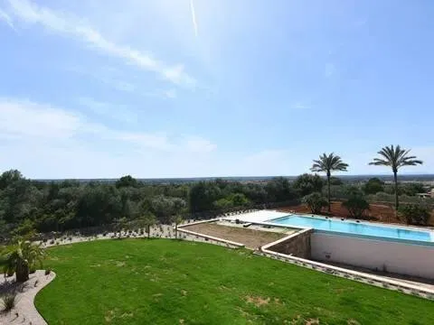 Casa de 617 m² a Campos