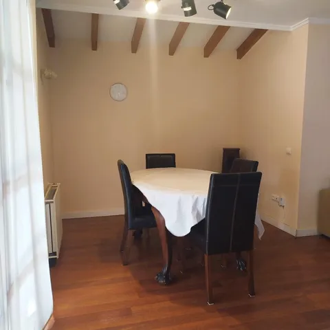 Будинок 189 м² у Riba-roja de Túria