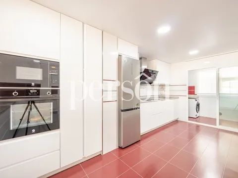 Appartamento 281 m² a Burjassot
