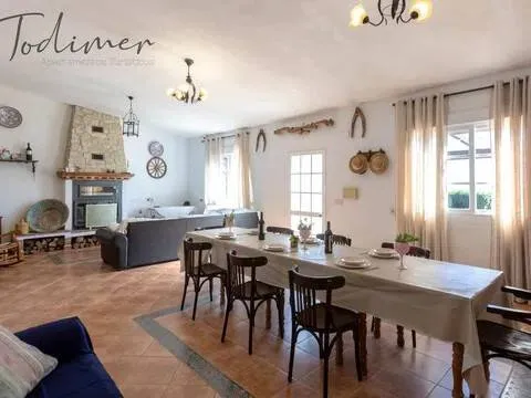 Haus 250 m² in Molvízar