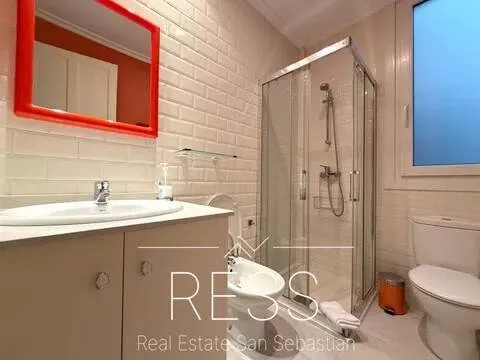 Pis de 136 m² a Sant Sebastià