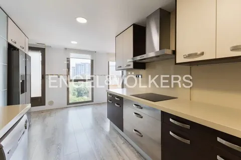 Wohnung 152 m² in Valencia
