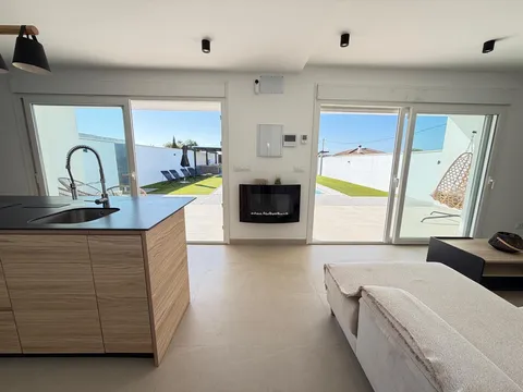 Haus 120 m² in Chiclana de la Frontera