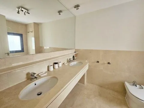 Wohnung 131 m² in San Roque