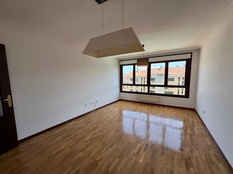 Apartamento 80 m² em Gijón / Xixón