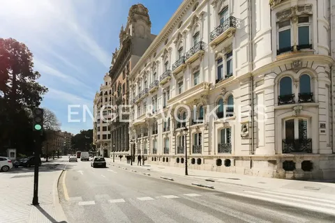 Wohnung 48 m² in Valencia