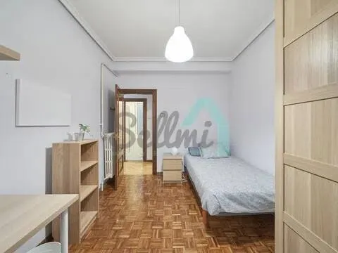 Pis de 112 m² a Oviedo