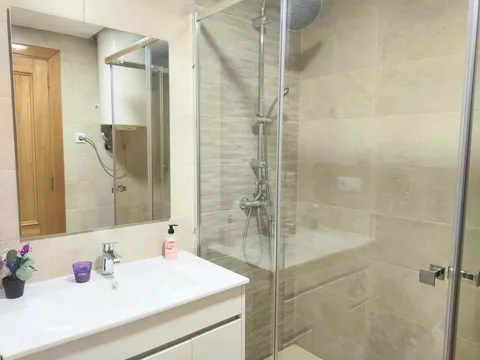 Habitació de lloguer, Burjassot