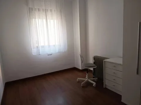 Pis de 78 m² a Còrdova