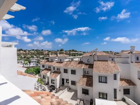Casa de 193 m² a Estepona