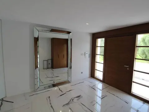 Casa de 350 m² en Marbella