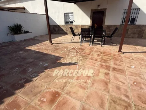 Pis de 60 m² a Còrdova
