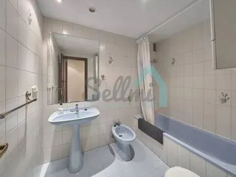 Pis de 123 m² a Oviedo