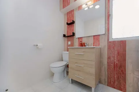 Chambre à louer, Valence