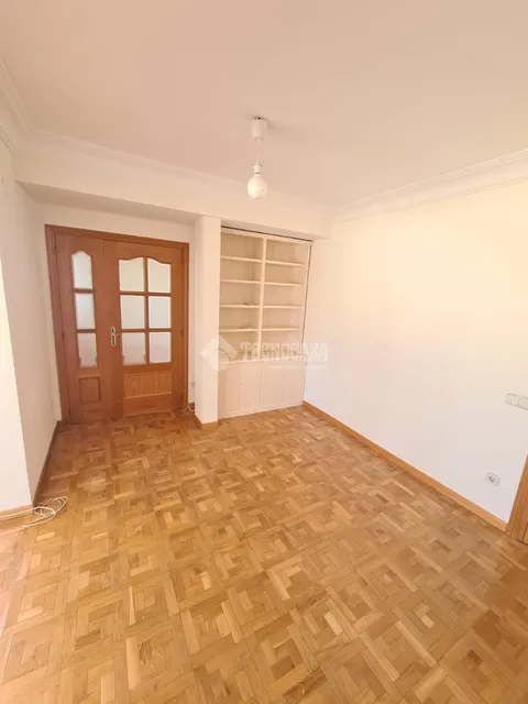 Wohnung 114 m² in Madrid