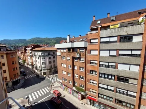 Appartamento 116 m² a Oviedo