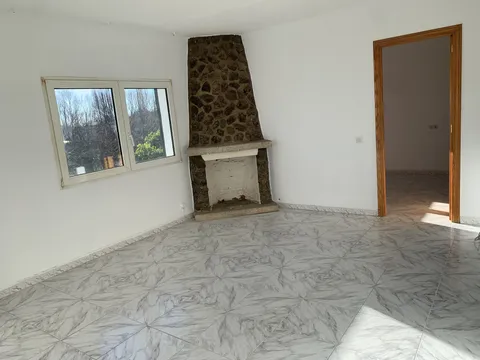 Appartement 230 m² à Bustarviejo