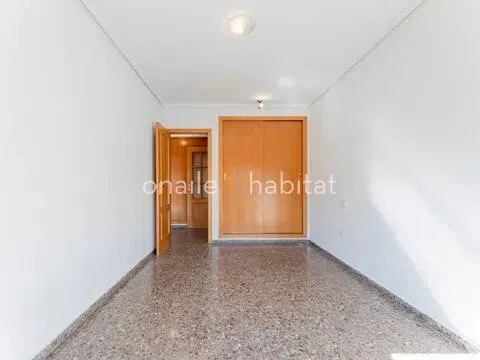 Appartamento 70 m² a Valencia