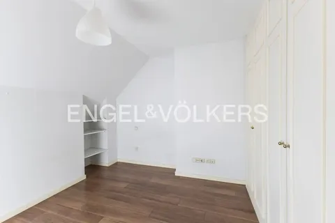 Wohnung 158 m² in Madrid