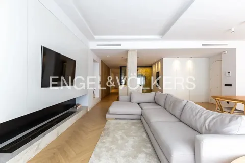 Appartamento 204 m² a Valencia