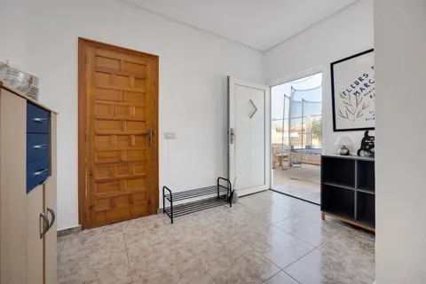 Casa de 355 m² a Torrevella