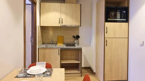 Quarto para alugar, Pamplona / Iruña (3/10)