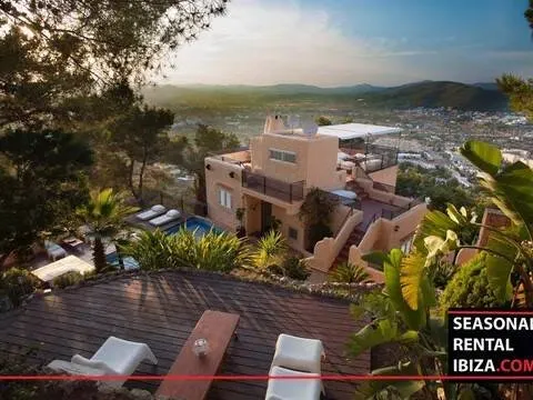 Дом 238 м² в Santa Eulària des Riu