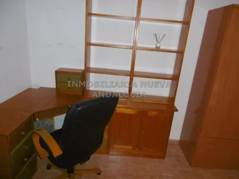 Pis de 95 m² a Almeria