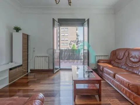 Pis de 120 m² a Oviedo