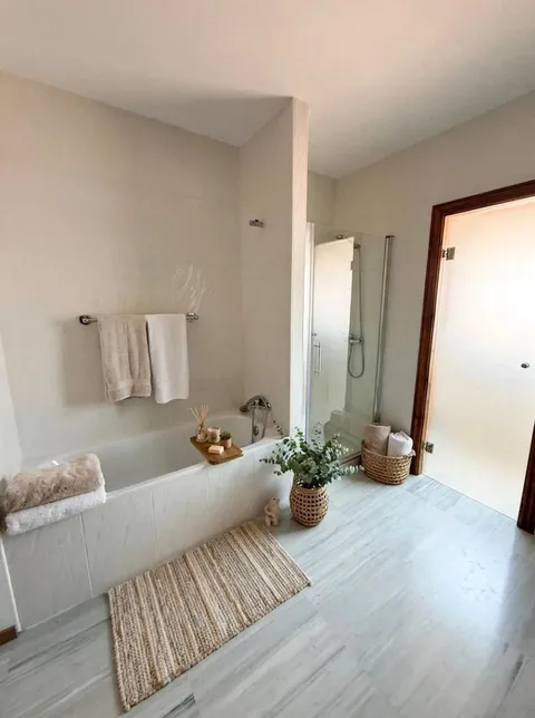 Appartamento 398 m² a Saragozza