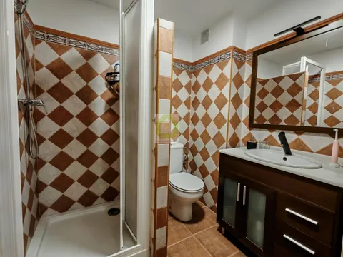 Wohnung 86 m² in Granada