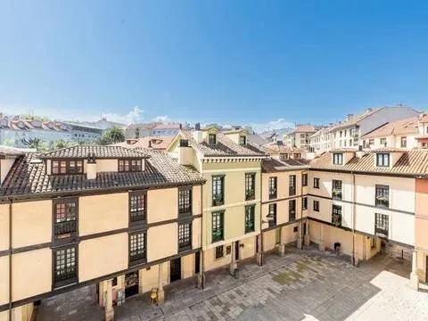 Pis de 84 m² a Oviedo