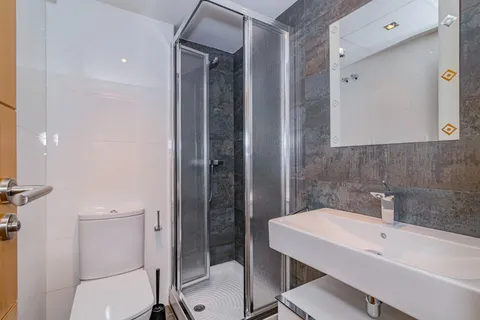 Room for rent, Granada