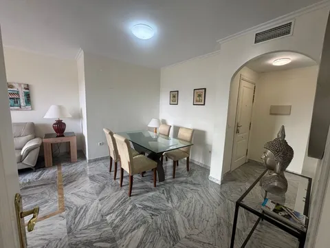 Wohnung 80 m² in Marbella