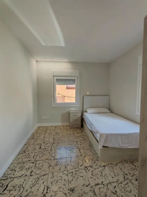 Habitació de lloguer, Tortosa