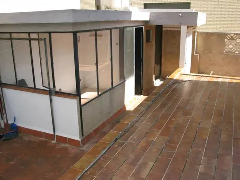 Casa de 186 m² en Cerdanyola del Vallès