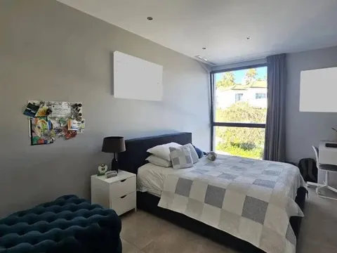 Maison 678 m² à San Roque