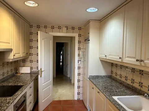 Wohnung 130 m² in Estepona